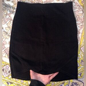 Solemio Classic Black Pencil Skirt